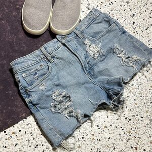 Free Assembly Distressed Light Wash Denim Shorts size 12